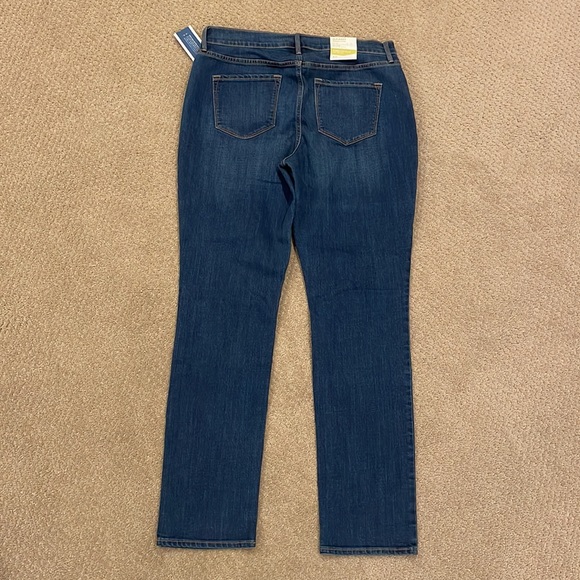 Old Navy Jeans Nwt Old Navy Curvyprofile Jeans Size Poshmark